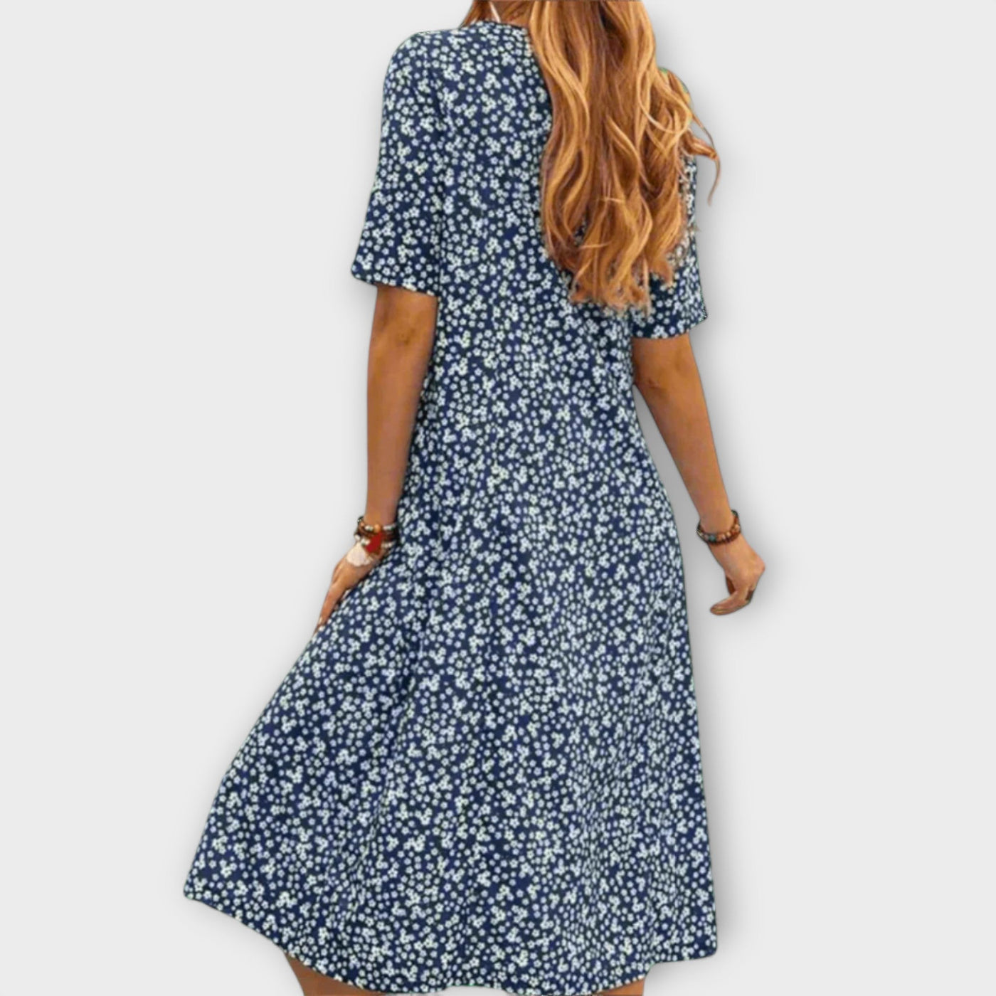 Emberly | Classic Petal Charm Dress