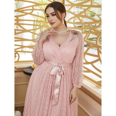 Isolde | Plus Size Sequin Embroidered V-Neck Lace Evening Dress