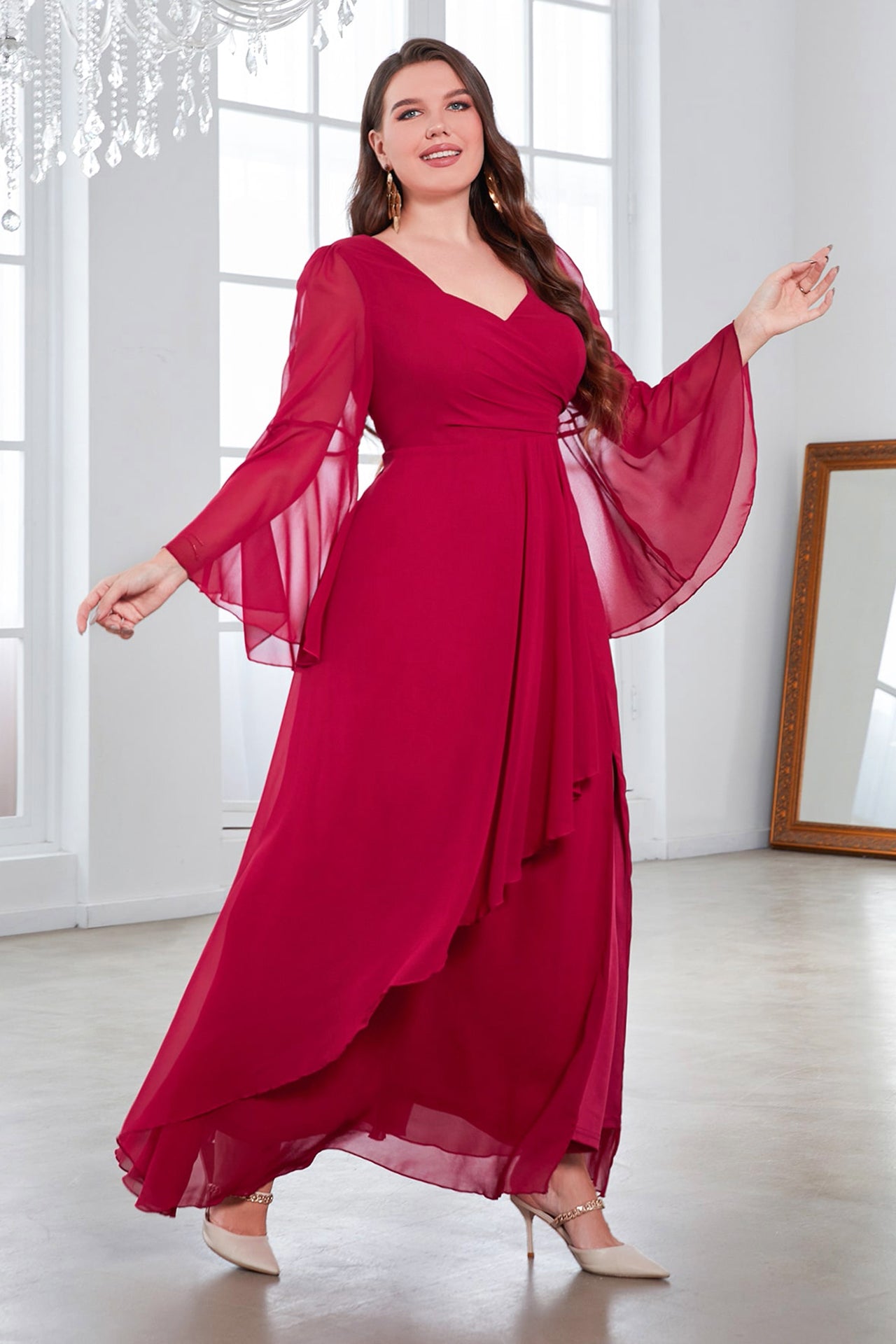 Elara | Plus Size V-Neck Chiffon Bridesmaid & Evening Dress